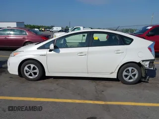 2013 Toyota Prius One z VIN JTDKN3DU1D5624472, wystawiony jako IAAI lot #41995279 z przebiegiem 108 958 mil mil oraz . Historia ofert i sprzedaży dostępna na DreamBid. Obrazek 15.
