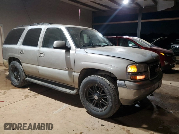 2000 GMC Yukon SLT with VIN 1GKEK13T9YJ130588, listed as a Copart auction lot 84827424 with 383,311 mi miles and Clean Title. Bid and sale history available at carsss.com. Image 4.