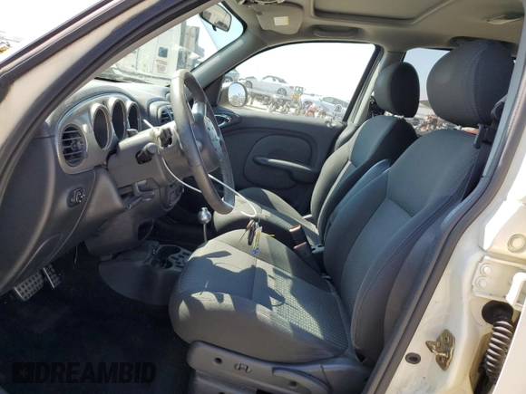 2004 Chrysler PT Cruiser GT z VIN 3C8FY78G84T365076, wystawiony jako Copart lot #46735225 z przebiegiem 51 713 mil mil oraz Szkoda całkowita • Salvage title. Historia ofert i sprzedaży dostępna na DreamBid. Obrazek 7.