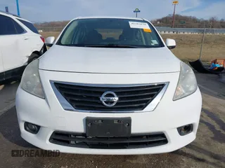 2012 Nissan Versa SV with VIN 3N1CN7AP1CL917560, listed as a IAAI auction lot 41503638 with 155,077 mi miles. Bid and sale history available at carsss.com. Image 12.