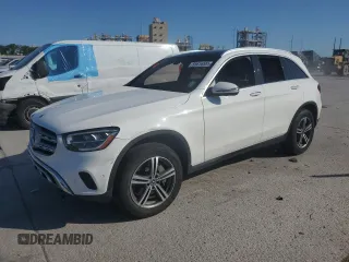 2020 Mercedes-Benz GLC 300 z VIN W1N0G8DBXLF864053, wystawiony jako Copart lot #55616585 z przebiegiem Nie podano mil oraz Szkoda całkowita • Salvage title. Historia ofert i sprzedaży dostępna na DreamBid. Obrazek 1.
