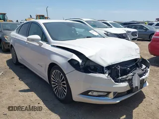 2017 Ford Fusion Hybrid Titanium с VIN 3FA6P0RU0HR343338, выставлен на аукционе IAAI как лот 42315305 с пробегом 40 706 миль миль и . История ставок и продаж доступна на DreamBid. Изображение 1.