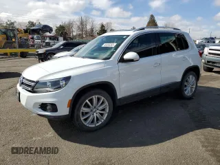 2015 Volkswagen Tiguan S z VIN WVGBV7AXXFW538432, wystawiony jako Copart lot #48085265 z przebiegiem 90 865 mil mil oraz Czysty tytuł • Clean title. Historia ofert i sprzedaży dostępna na DreamBid. Obrazek 1.