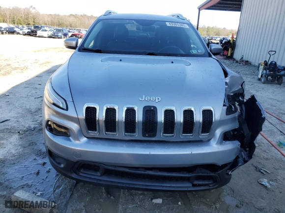 2015 Jeep Cherokee Limited with VIN 1C4PJMDS9FW719624, listed as a Copart auction lot 49385385 with 142,138 mi miles and Salvage Title. Bid and sale history available at carsss.com. Image 5.