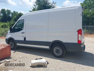 2018 Ford Transit с VIN 1FTYE1CM6JKB42254, выставлен на аукционе IAAI как лот 42615585 с пробегом 109 806 миль миль и . История ставок и продаж доступна на DreamBid. Изображение 14.
