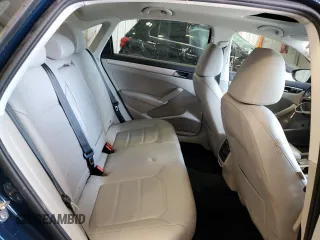 2019 Volkswagen Passat Wolfsburg Edition z VIN 1VWLA7A30KC009324, wystawiony jako Copart lot #56304615 z przebiegiem 77 480 mil mil oraz Szkoda całkowita • Salvage title. Historia ofert i sprzedaży dostępna na DreamBid. Obrazek 10.