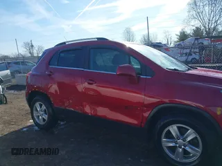 2015 Chevrolet Trax LT with VIN KL7CJLSB4FB110554, listed as a IAAI auction lot 42000016 with 125,959 mi miles. Bid and sale history available at carsss.com. Image 6.