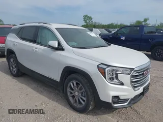 2024 GMC Terrain SLT z VIN 3GKALPEG4RL127638, wystawiony jako IAAI lot #42055404 z przebiegiem 12 511 mil mil oraz . Historia ofert i sprzedaży dostępna na DreamBid. Obrazek 1.