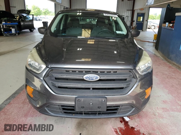 2017 Ford Escape S z VIN 1FMCU0F72HUB39102, wystawiony jako Copart lot #63622825 z przebiegiem 120 760 mil mil oraz Szkoda całkowita • Salvage title. Historia ofert i sprzedaży dostępna na DreamBid. Obrazek 5.