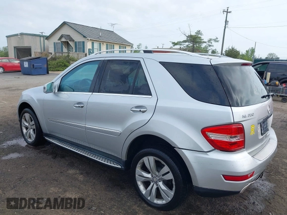 2011 Mercedes-Benz M 350 with VIN 4JGBB8GB4BA633067, listed as a IAAI auction lot 42127228 with 197,193 mi miles and . Bid and sale history available at DreamBid. Image 3.