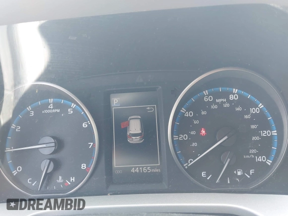 2018 Toyota RAV4 LE with VIN 2T3BFREV2JW781018, listed as a IAAI auction lot 42302802 with 44,165 mi miles and . Bid and sale history available at DreamBid. Image 7.