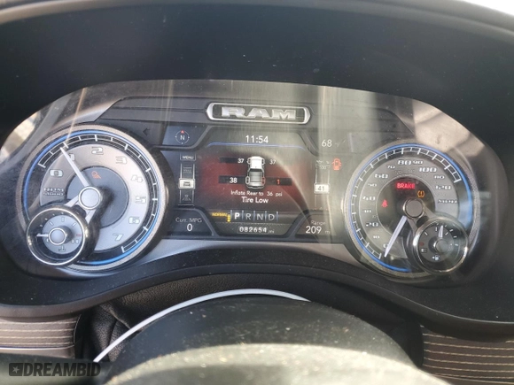 2020 Ram 1500 Limited with VIN 1C6SRFHT6LN240362, listed as a Copart auction lot 47100615 with 82,654 mi miles and Salvage Title. Bid and sale history available at carsss.com. Image 9.