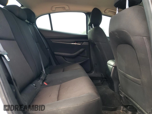 2019 Mazda 3 z VIN 3MZBPABL1KM113924, wystawiony jako Copart lot #54479075 z przebiegiem 116 948 mil mil oraz Szkoda całkowita • Salvage title. Historia ofert i sprzedaży dostępna na DreamBid. Obrazek 10.