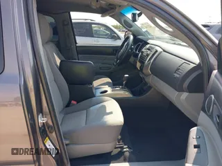 2012 Toyota Tacoma with VIN 5TFTX4CN9CX019942, listed as a IAAI auction lot 42271462 with 109,928 mi miles and . Bid and sale history available at DreamBid. Image 5.