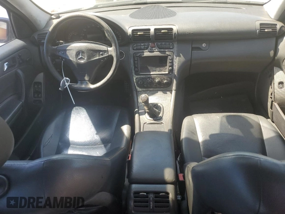 2004 Mercedes-Benz C 230 Kompressor with VIN WDBRF40J04A628791, listed as a Copart auction lot 52890795 with 247,386 mi miles and Salvage Title. Bid and sale history available at DreamBid. Image 8.