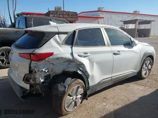 2020 Hyundai Kona Electric Ultimate with VIN KM8K53AG8LU083113, listed as a IAAI auction lot 41383603 with 32,534 mi miles. Bid and sale history available at carsss.com. Image 6.