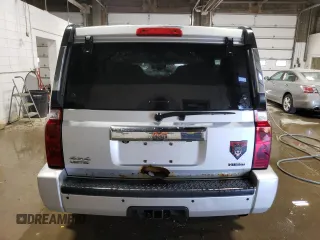 2010 Jeep Commander Limited с VIN 1J4RG5GT4AC115792, выставлен на аукционе Copart как лот 75232204 с пробегом 181 521 миль миль и Списание • Salvage title. История ставок и продаж доступна на DreamBid. Изображение 6.