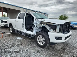 2019 Ram 2500 Big Horn with VIN 3C6UR5DJ0KG697358, listed as a Copart auction lot 62675875 with 98,653 mi miles and Salvage title. Bid and sale history available at DreamBid. Image 4.