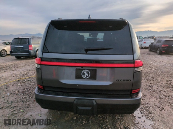 2024 Lexus GX 550 Luxury z VIN JTJVBCDX7R5015696, wystawiony jako Copart lot #84212664 z przebiegiem 2 229 mil mil oraz Szkoda całkowita • Salvage title. Historia ofert i sprzedaży dostępna na DreamBid. Obrazek 6.