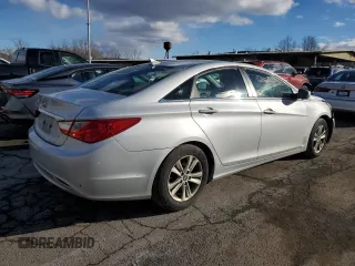 2011 Hyundai Sonata GLS with VIN 5NPEB4AC1BH245668, listed as a Copart auction lot 43205705 with 189,547 mi miles and Non Repairable. Bid and sale history available at DreamBid. Image 3.