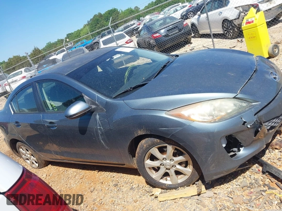 2012 Mazda 3 i Sport z VIN JM1BL1UG2C1602684, wystawiony jako IAAI lot #42132765 z przebiegiem 181 861 mil mil oraz . Historia ofert i sprzedaży dostępna na DreamBid. Obrazek 13.