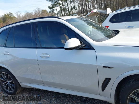2023 BMW X5 xDrive45e with VIN 5UXTA6C06P9P51357, listed as a IAAI auction lot 41396257 with 43,878 mi miles. Bid and sale history available at carsss.com. Image 13.