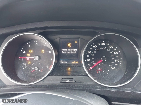 2020 Volkswagen Tiguan SE with VIN 3VV2B7AX7LM066135, listed as a IAAI auction lot 41349357 with 106,575 mi miles. Bid and sale history available at carsss.com. Image 7.
