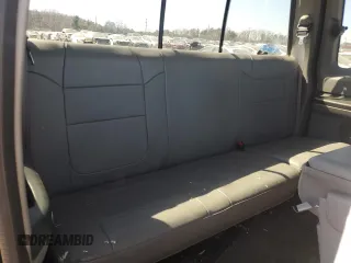 2006 Ford F-250 XL z VIN 1FTSX21P26EB66849, wystawiony jako Copart lot #47674665 z przebiegiem 135 771 mil mil oraz Szkoda całkowita • Salvage title. Historia ofert i sprzedaży dostępna na DreamBid. Obrazek 10.