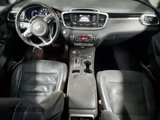 2016 Kia Sorento EX with VIN 5XYPH4A1XGG127350, listed as a Copart auction lot 47289315 with 135,684 mi miles and Clean Title. Bid and sale history available at carsss.com. Image 8.