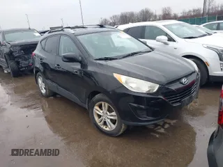 2011 Hyundai Tucson Limited with VIN KM8JUCAC5BU200544, listed as a IAAI auction lot 41952861 with 156,516 mi miles and . Bid and sale history available at DreamBid. Image 1.