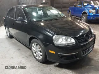 2010 Volkswagen Jetta SE with VIN 3VWRZ7AJ3AM157188, listed as a IAAI auction lot 41816829 with 188,180 mi miles and . Bid and sale history available at DreamBid. Image 1.