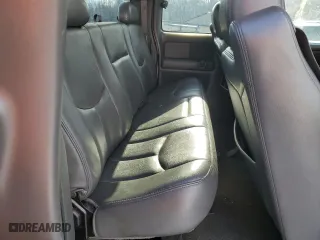 2004 Chevrolet Silverado 1500 LS with VIN 2GCEK19T841190272, listed as a Copart auction lot 42426195 with 86,549 mi miles and Salvage Title. Bid and sale history available at carsss.com. Image 10.