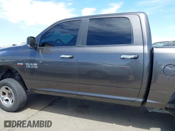2016 Ram 1500 Big Horn z VIN 3C6RR7LT0GG169525, wystawiony jako IAAI lot #42073312 z przebiegiem 116 965 mil mil oraz . Historia ofert i sprzedaży dostępna na DreamBid. Obrazek 14.