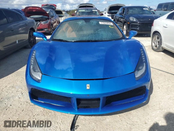 2018 Ferrari 488 z VIN ZFF80AMA9J0231686, wystawiony jako Copart lot #77623854 z przebiegiem Nie podano mil oraz Szkody całkowita. Historia ofert i sprzedaży dostępna na DreamBid. Obrazek 5.
