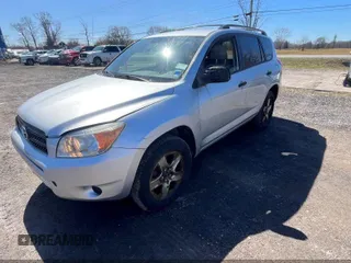 2006 Toyota RAV4 with VIN JTMBD33V165036541, listed as a IAAI auction lot 41918053 with 137,865 mi miles. Bid and sale history available at carsss.com. Image 2.