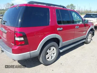 2006 Ford Explorer XLT with VIN 1FMEU73E26UB58007, listed as a IAAI auction lot 42155292 with 129,592 mi miles. Bid and sale history available at carsss.com. Image 4.