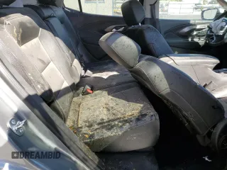 2024 GMC Terrain SLT z VIN 3GKALVEG9RL265762, wystawiony jako Copart lot #52926375 z przebiegiem 16 887 mil mil oraz Nie do naprawy. Historia ofert i sprzedaży dostępna na DreamBid. Obrazek 10.