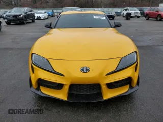2022 Toyota GR Supra 3.0 with VIN WZ1DB0C04NW050543, listed as a Copart auction lot 84496354 with 20,169 mi miles and Clean Title. Bid and sale history available at carsss.com. Image 5.