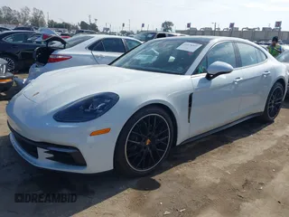 2019 Porsche Panamera с VIN WP0AA2A72KL101325, выставлен на аукционе IAAI как лот 41478509 с пробегом 32 946 миль миль и . История ставок и продаж доступна на DreamBid. Изображение 17.