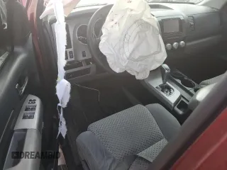 2008 Toyota Tundra z VIN 5TBBV541X8S517009, wystawiony jako Copart lot #59771525 z przebiegiem Nie podano mil oraz Szkoda całkowita • Salvage title. Historia ofert i sprzedaży dostępna na DreamBid. Obrazek 8.