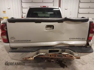 2004 Chevrolet Silverado 1500 Z71 with VIN 1GCEK19T94Z242001, listed as a IAAI auction lot 41273894 with Not Provided miles and . Bid and sale history available at DreamBid. Image 6.
