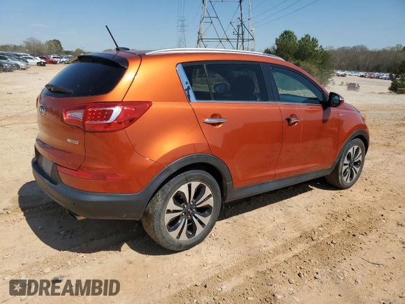 2011 Kia Sportage SX with VIN KNDPCCA62B7145299, listed as a Copart auction lot 50368085 with 118,345 mi miles and Clean Title. Bid and sale history available at carsss.com. Image 3.
