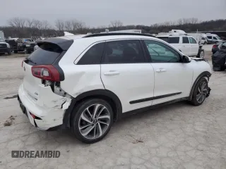 2017 Kia Niro Touring Launch Edition with VIN KNDCC3LC6H5062514, listed as a Copart auction lot 85264154 with 183,183 mi miles and Salvage Title. Bid and sale history available at carsss.com. Image 3.