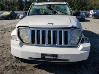 2009 Jeep Liberty Limited with VIN 1J8GP58K99W532086, listed as a Copart auction lot 76028274 with 151,359 mi miles and Salvage Title. Bid and sale history available at carsss.com. Image 5.