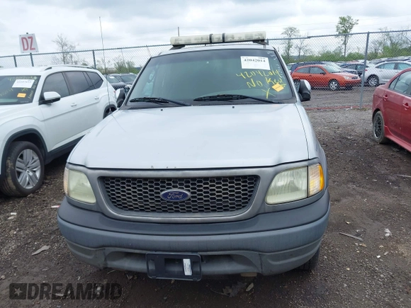 2002 Ford F-150 XL с VIN 1FTRX18L52NB18963, выставлен на аукционе IAAI как лот 42042014 с пробегом 229 262 миль миль и . История ставок и продаж доступна на DreamBid. Изображение 12.