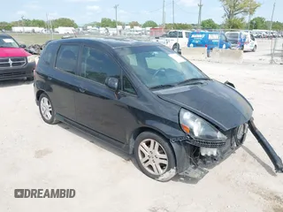 2008 Honda Fit Sport with VIN JHMGD38698S068454, listed as a IAAI auction lot 41752435 with 170,247 mi miles. Bid and sale history available at carsss.com. Image 1.