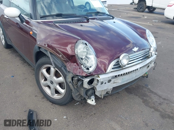 2003 MINI Hardtop with VIN WMWRC33493TC45557, listed as a IAAI auction lot 41868476 with 114,848 mi miles and . Bid and sale history available at DreamBid. Image 6.