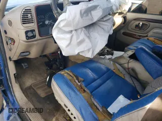 2000 Cadillac Escalade z VIN 1GYEK63RXYR218199, wystawiony jako Copart lot #88710545 z przebiegiem 200 616 mil mil oraz Szkoda całkowita • Salvage title. Historia ofert i sprzedaży dostępna na DreamBid. Obrazek 8.