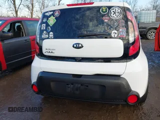 2016 Kia Soul with VIN KNDJN2A2XG7407133, listed as a IAAI auction lot 41650137 with 40,285 mi miles. Bid and sale history available at carsss.com. Image 17.