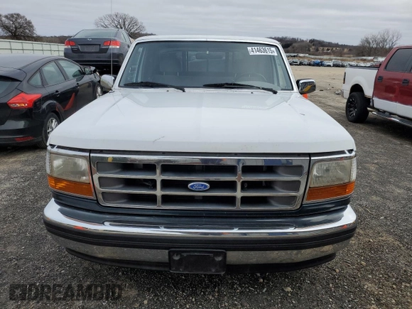 1995 Ford F-150 with VIN 1FTEF15NXSLA14617, listed as a Copart auction lot 41463615 with 131,658 mi miles and Clean Title. Bid and sale history available at carsss.com. Image 5.